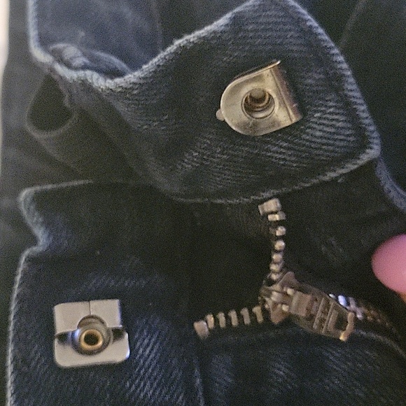 Burberry Jean's 10 - Picture 14 of 15